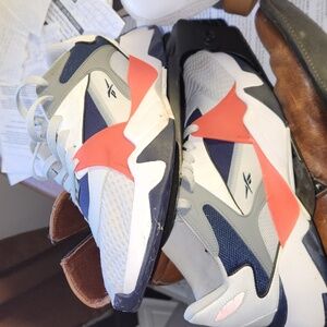 Reebok Samples DMX Foam